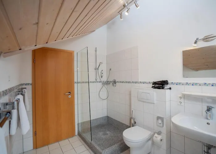 Gasthof Lindenbuck Hotel